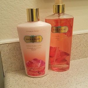 VS Such A Flirt Lotion & Body Mist